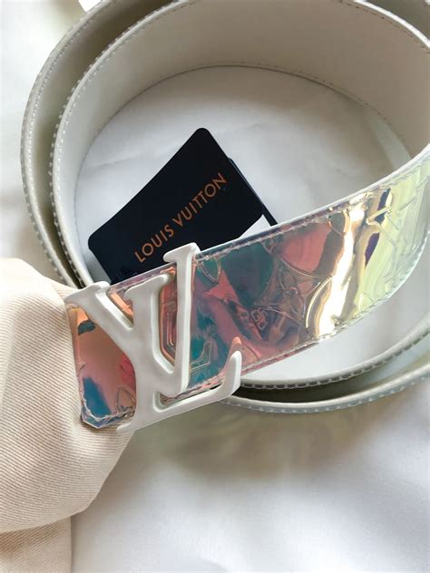 hologram lv belt